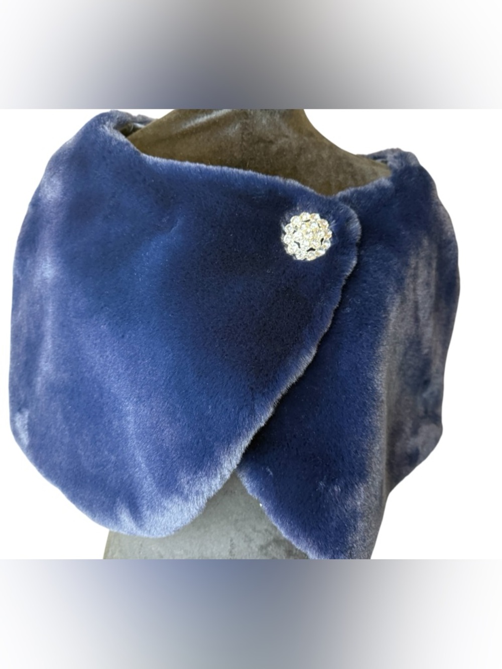 Tahari Navy Faux Fur Shrug with Decorative Crystal Brooch Absolutely Stunning